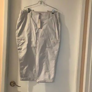 Chicos adjustable length zip pocket cargo crops. Brand new never worn tags on